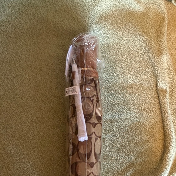 Coach Brown Signature Compact Umbrella - Picture 3 of 6